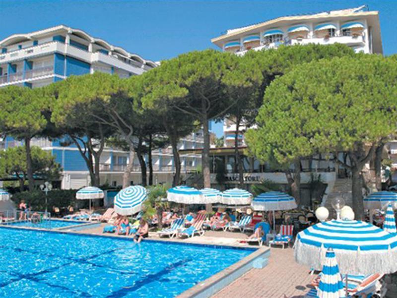 Hotel Ambasciatori Palace Jesolo Extérieur photo