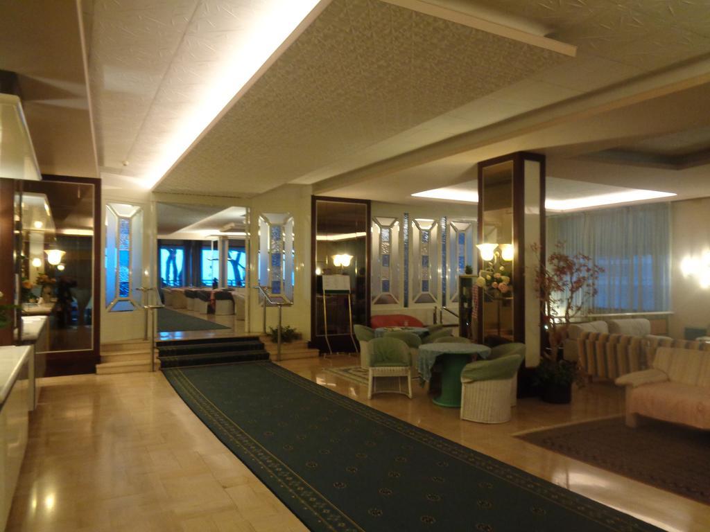 Hotel Ambasciatori Palace Jesolo Extérieur photo
